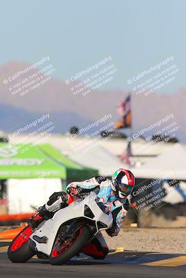 media/Dec-05-2024-Racers Edge (Thu) [[e102e0690b]]/3-B Group/Session 5 (Turn 16)/